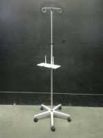 IV POLE ON ROLLING STAND