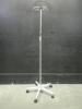 IV POLE ON ROLLING STAND