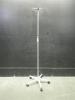 IV POLE ON ROLLING STAND