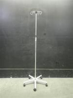 IV POLE ON ROLLING STAND