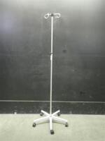 IV POLE ON ROLLING STAND