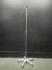 IV POLE ON ROLLING STAND
