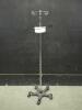 IV POLE ON ROLLING STAND
