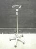 IV POLE ON ROLLING STAND