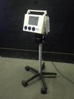 BMD CROSSVENT 3 VENTILATOR ON ROLLING STAND