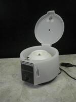 FISHER SCIENTIFIC 228 CENTRIFUGE