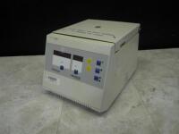HERAEUS CLINIFUGE CENTRIFUGE