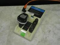 STRYKER 2110 BATTERY CHARGER WITH 1 BATTERY