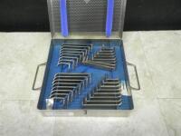 V. MUELLER COLLIS RETRACTOR BLADES