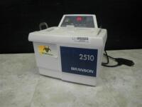 BRANSON 2510 ULTRASONIC CLEANER