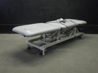 METRON LATHAM 2000 POWER TREATMENT TABLE WITH FOOT CONTROL