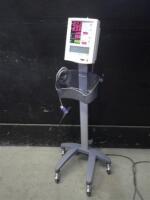 DATASCOPE ACCUTORR PLUS PATIENT MONITOR ON ROLLING STAND