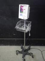 DATASCOPE ACCUTORR PLUS PATIENT MONITOR ON ROLLING STAND