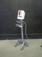 DATASCOPE ACCUTORR PLUS PATIENT MONITOR ON ROLLING STAND