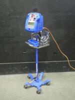 CRITIKON DINAMAP PRO 400 VITAL SIGNS MONITOR ON ROLLING STAND