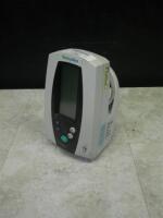 WELCH ALLYN 420 SERIES VITAL SIGNS MONITOR