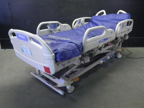 HILL-ROM P3200 VERSACARE HOSPITAL BED WITH HEAD AND FOOT BOARDS