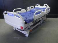 HILL-ROM P3200 VERSACARE HOSPITAL BED WITH HEAD AND FOOT BOARDS