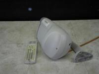 NIDEK/MARCO TECHNOLOGIES CP-770 CHART PROJECTOR WITH REMOTE