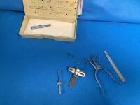 FESSA RETRACTION SET FORMERLY LOT 7374