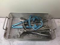 TOTAL HIP INSTRUMENT TRAY