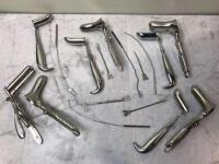 LOT OF HEMORRHOIDS RETRACTOR SETS