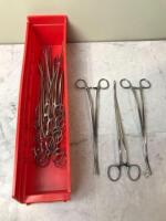 LOT OF DRESSING FORCEPS