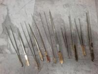 LOT OF TISSUE FORCEPS