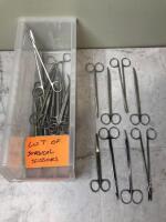 LOT OF SURGICAL SCISSORS