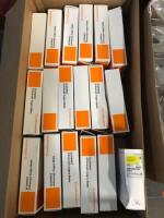 LOT OF VARIOUS SMITH&NEPHEW DYONICS BLADES EXP: 12-13-2020 TO 01-06-2024