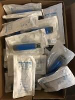 LOT OF FLEXICARE FIBEROPTIC LARYNGOSCOPE HANDLE WITH BATTERIES