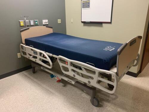 STRYKER GO BED FL17E PATIENT ROOM BED