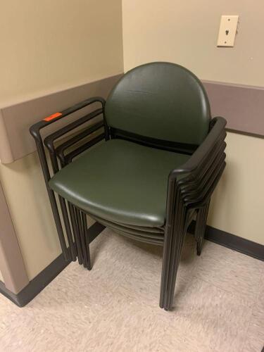 NATIONAL LOT OF 5 STACKABLE PATIENT ROOM CHAIRS