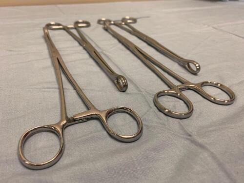 LOT OF 4 SPONGE FORCEPS