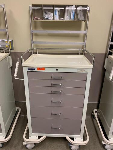 ARMSTRONG 6 DRAWER CRASH CART