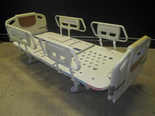 HILL-ROM ADVANTA HOSPITAL BED