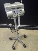 HEALTHDYNE QUANTUM VENTILATOR ON ROLLING STAND