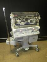 ATOM V-2100G INFANT INCUBATOR