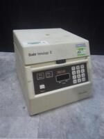 BAXTER DADE IMMUFUGE II CENTRIFUGE