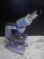 AO SPENCER LAB MICROSCOPE WITH 4 OBJECTIVES