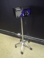 BFW MAXENON XI 300 LIGHT SOURCE ON ROLLING STAND