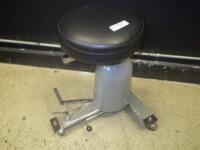 STRYKER 763-101 SURGI-STOOL