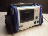 ZOLL M-SERIES CCT BIPHASIC DEFIB WITH PACING, 3 LEAD ECG, SPO2, ANALYZE