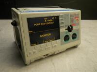 ZOLL M-SERIES BIPHASIC DEFIB WITH PACING, 3 LEAD ECG, ANALYZE, BATTERY