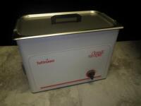 TUTTNAUER CSU-3 ULTRASONIC CLEANER