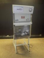 NUAIRE NU-425-200 LAB HOOD