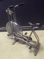 SCHWINN AIRDYNE EXERCISE BIKE