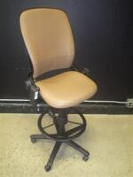 STEELCASE OFFICE CHAIR