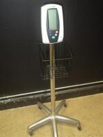 WELCH ALLYN VITAL SIGNS MONITOR ON ROLLING STAND