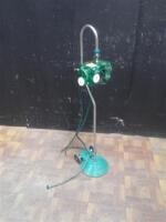 BIRD MARK 7 RESPIRATOR ON ROLLING STAND